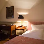 Hotel Chateau