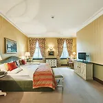 Château Hotel