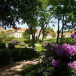 Château Hotel Belá