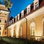 Chateau 4* Belá