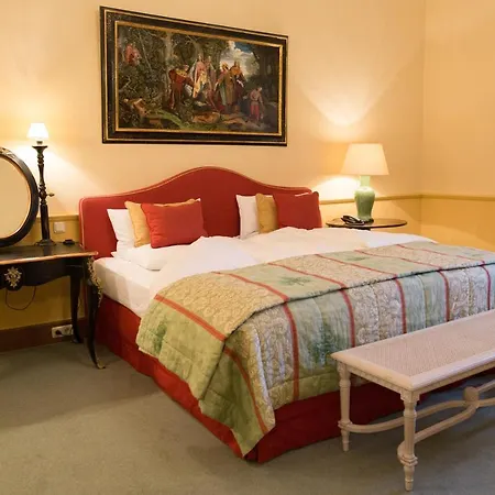 Chateau Hotel