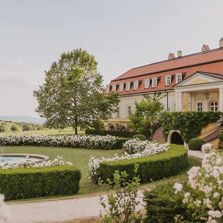 Chateau 4* Bela (Nitriansky kraj)