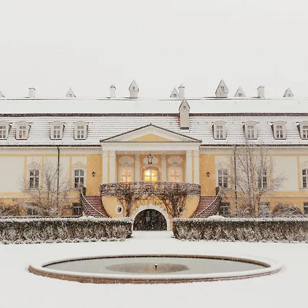 Hotel Chateau