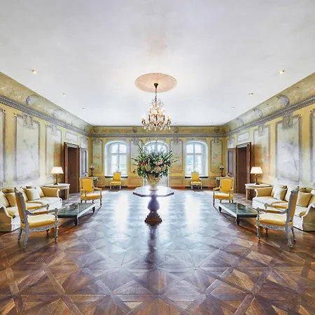 Отель Chateau 4*