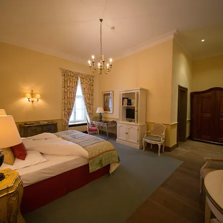 Hotel Chateau Belá