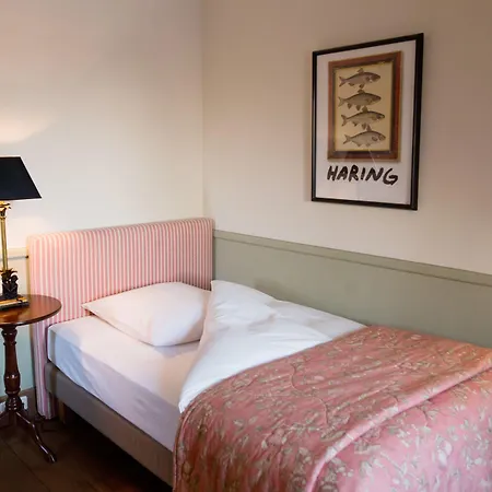 Hotel Chateau