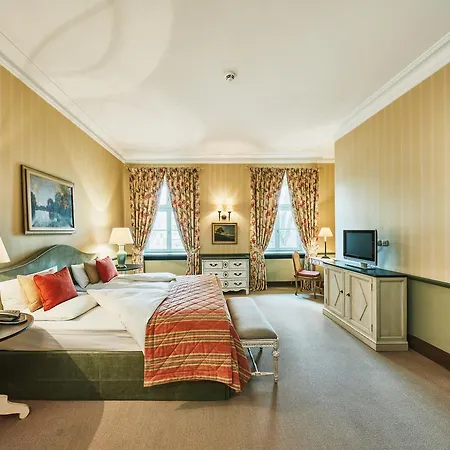 Hotel Chateau 4*